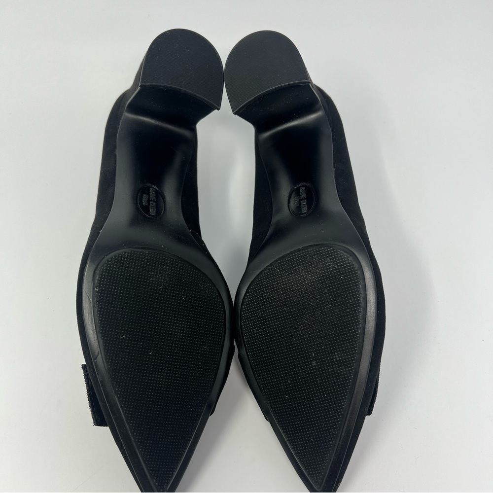 Anne Klein Bentley Pump
Size 9.5 - Picture 5 of 7